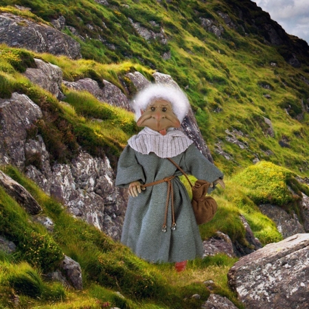 картинка Кукла "Эльф Krasnoludek", 28 см, арт. 41023 интернет-магазин TuKiTu.ru